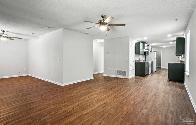3807 W Moreno St, Pensacola, FL 32505