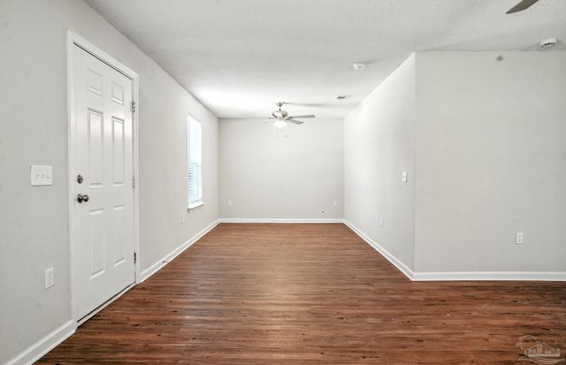 3807 W Moreno St, Pensacola, FL 32505