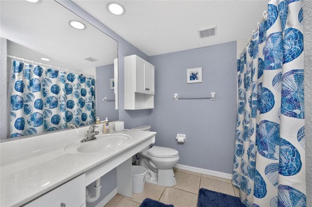 9500 FIDDLERS GREEN CIRCLE 101, Rotonda West, FL 33947