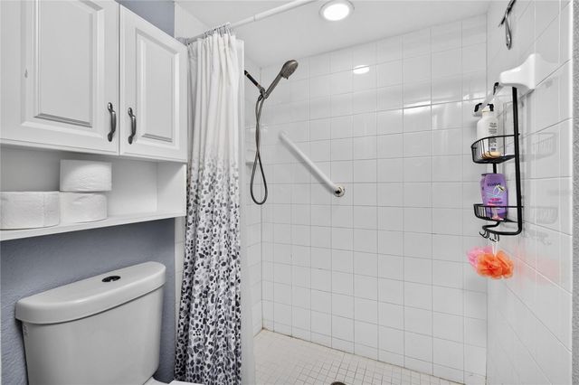 9500 FIDDLERS GREEN CIRCLE 101, Rotonda West, FL 33947