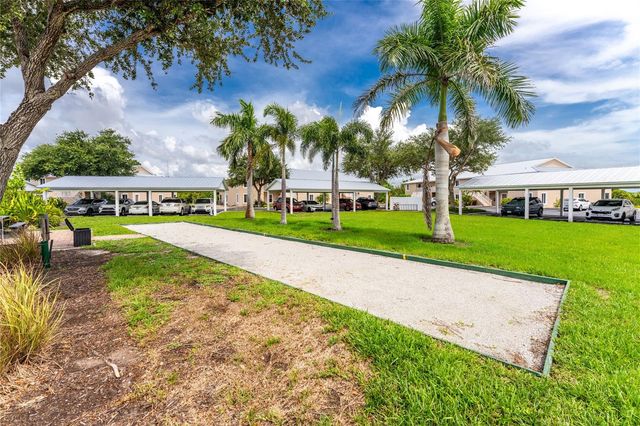 9500 FIDDLERS GREEN CIRCLE 101, Rotonda West, FL 33947