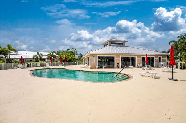 9500 FIDDLERS GREEN CIRCLE 101, Rotonda West, FL 33947