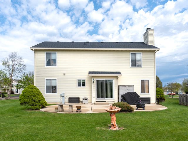 2649 Caliendo Circle, Montgomery, IL 60538