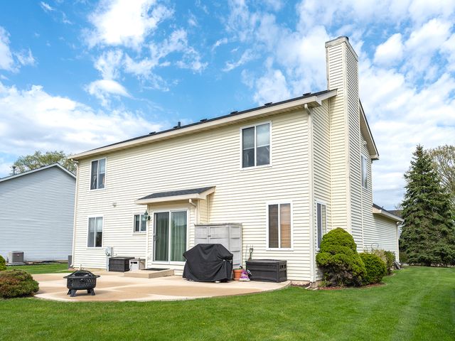 2649 Caliendo Circle, Montgomery, IL 60538