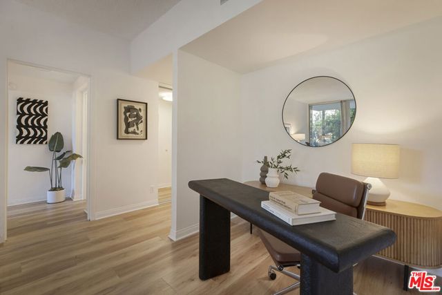 4455 Los Feliz Boulevard 204, Los Angeles, CA 90027