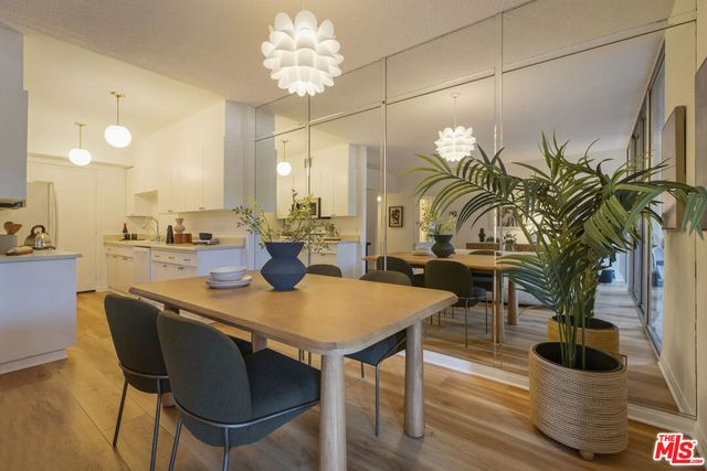 4455 Los Feliz Boulevard 204, Los Angeles, CA 90027