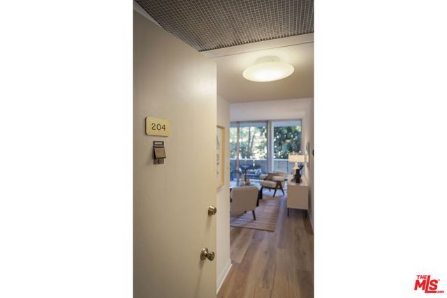 4455 Los Feliz Boulevard 204, Los Angeles, CA 90027