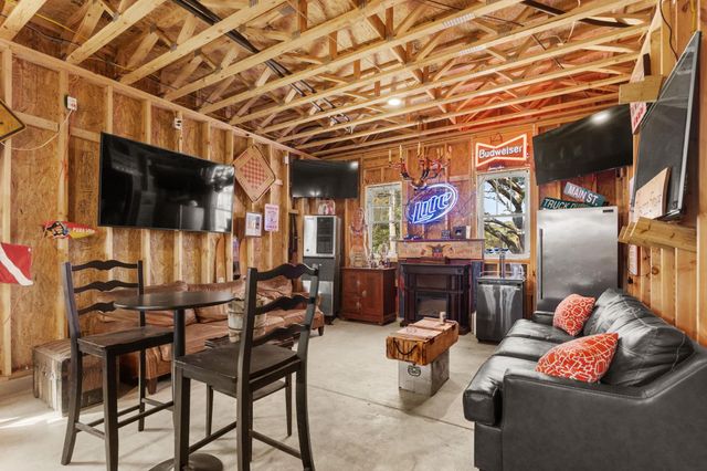 4408 Murrells Inlet Rd., Murrells Inlet, SC 29576