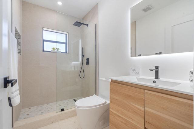 22100 Serenata Circle W, Boca Raton, FL 33433