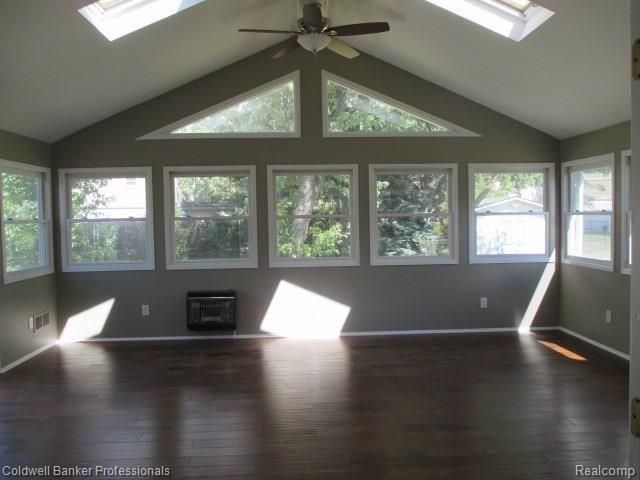 5726 Marble Drive, Troy, MI 48085