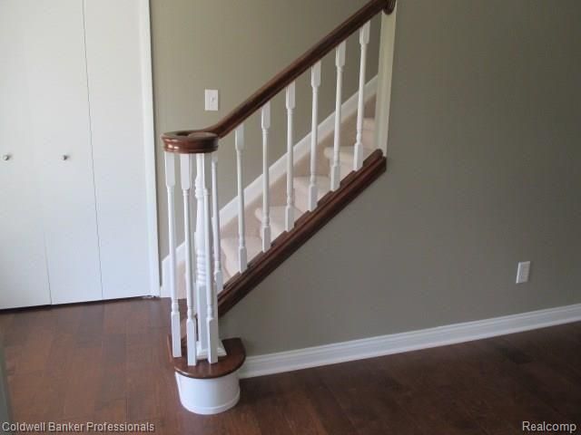 5726 Marble Drive, Troy, MI 48085
