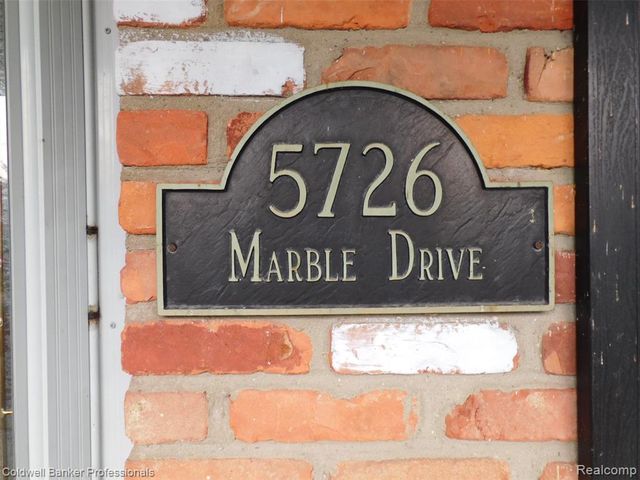 5726 Marble Drive, Troy, MI 48085