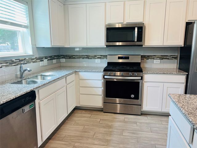 5709 Charles Merle DR B, Austin, TX 78747