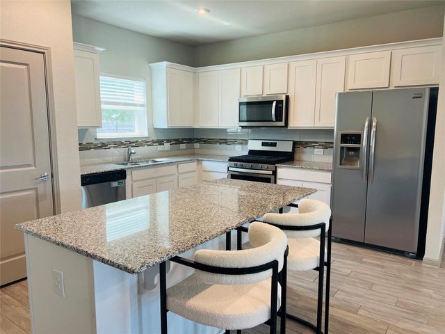 5709 Charles Merle DR B, Austin, TX 78747