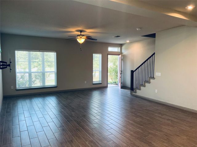 5709 Charles Merle DR B, Austin, TX 78747