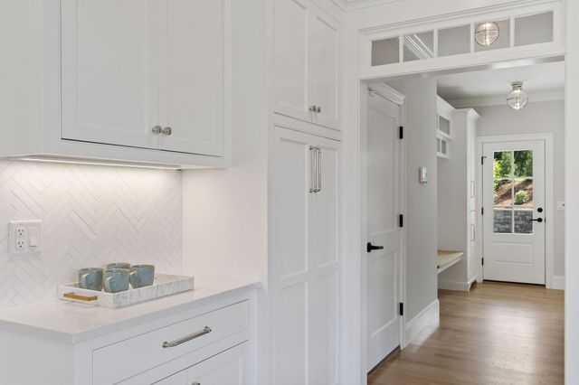 63 kescayogansett Road, Orleans, MA 02653