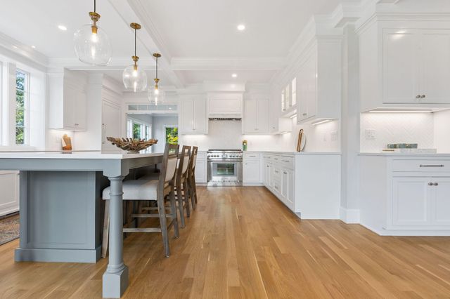 63 kescayogansett Road, Orleans, MA 02653