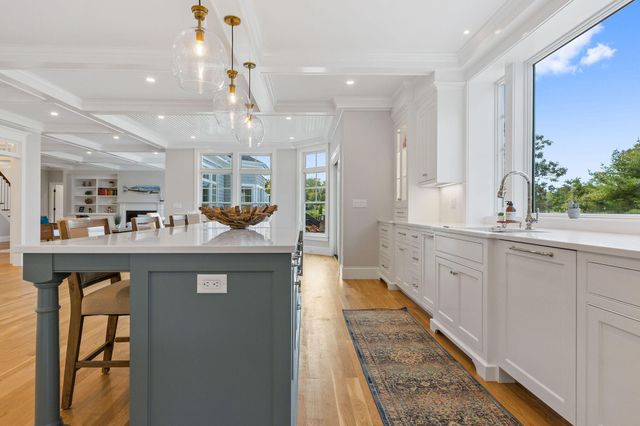 63 kescayogansett Road, Orleans, MA 02653