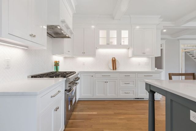 63 kescayogansett Road, Orleans, MA 02653