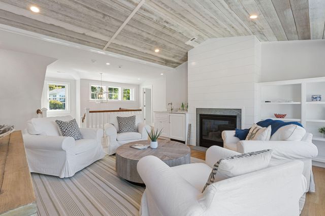 63 kescayogansett Road, Orleans, MA 02653