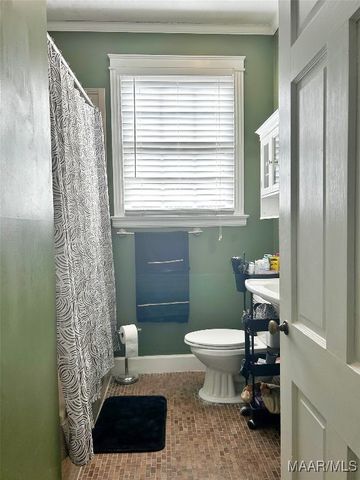 3141 Le Bron Road, Montgomery, AL 36106