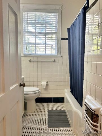 3141 Le Bron Road, Montgomery, AL 36106