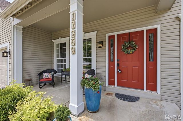 17269 Hilltop Ridge Drive, Eureka, MO 63025