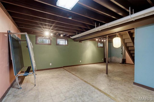 17269 Hilltop Ridge Drive, Eureka, MO 63025