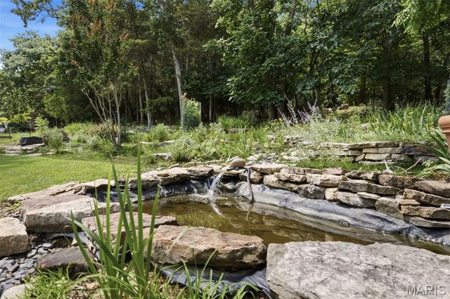 17269 Hilltop Ridge Drive, Eureka, MO 63025