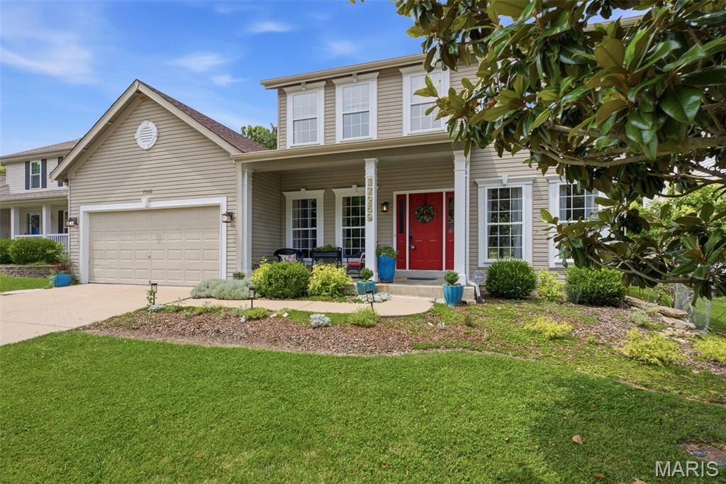 17269 Hilltop Ridge Drive, Eureka, MO 63025