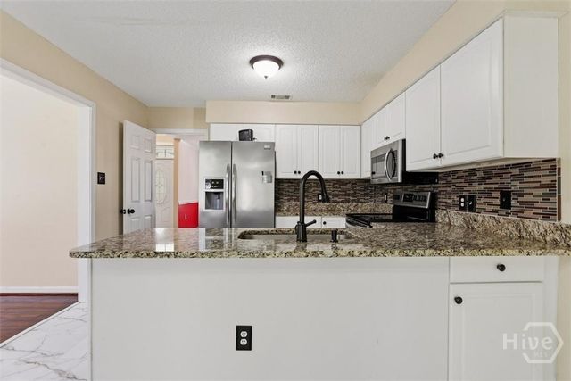 14 Sandy Pond Court, Savannah, GA 31419