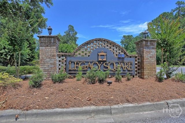 14 Sandy Pond Court, Savannah, GA 31419