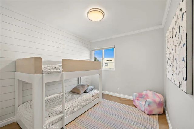 34 Starfish Court 12, Newport Beach, CA 92663