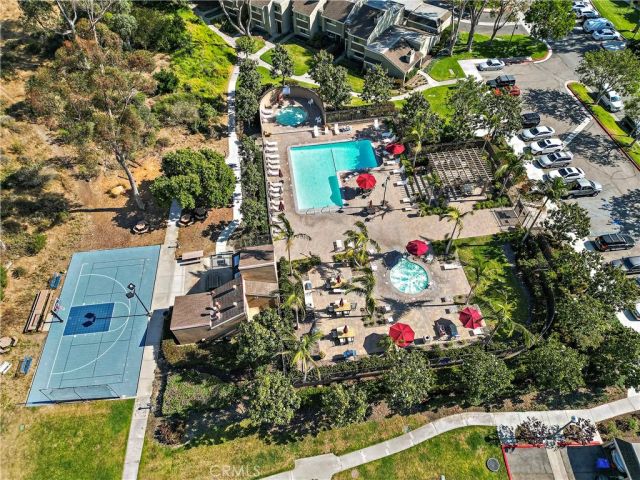 34 Starfish Court 12, Newport Beach, CA 92663