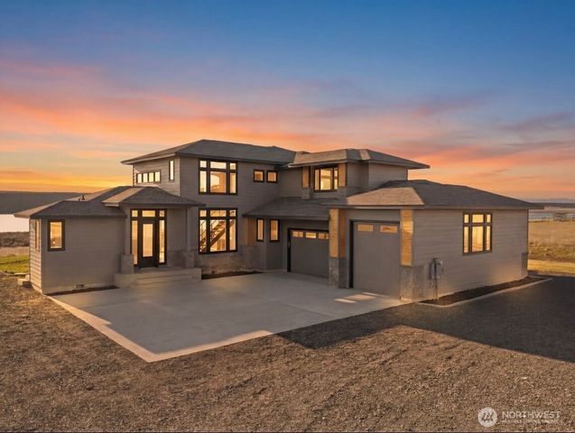 6988 Stonecrest Road NE, Moses Lake, WA 98837