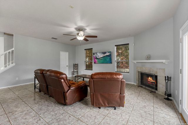 6521 Ashby Pt, Live Oak, TX 78233