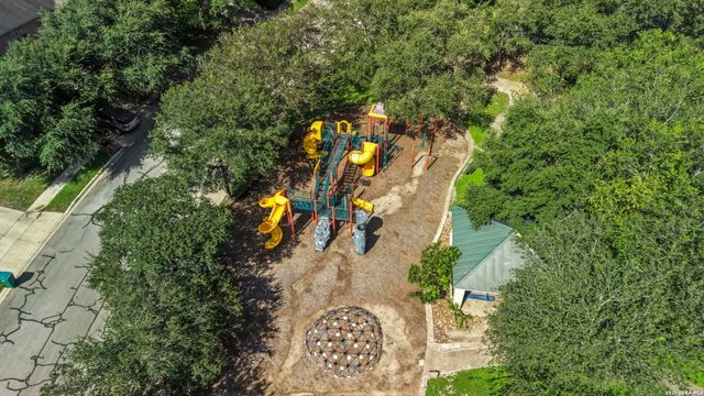6521 Ashby Pt, Live Oak, TX 78233