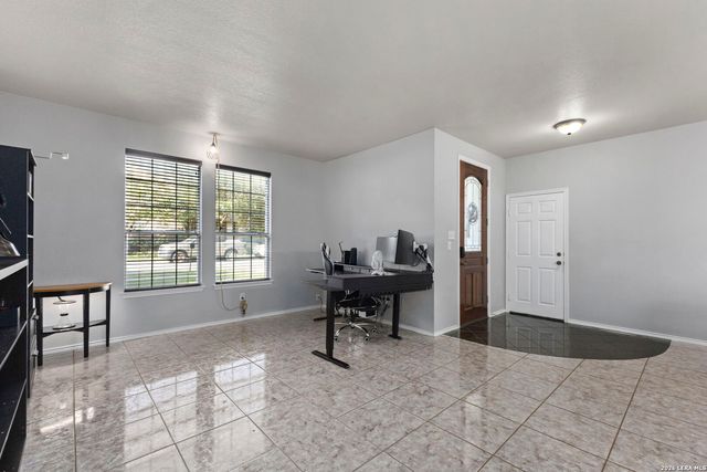 6521 Ashby Pt, Live Oak, TX 78233