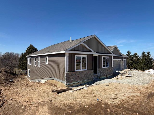 218 GLACIAL TERRACE, Ripon, WI 54971