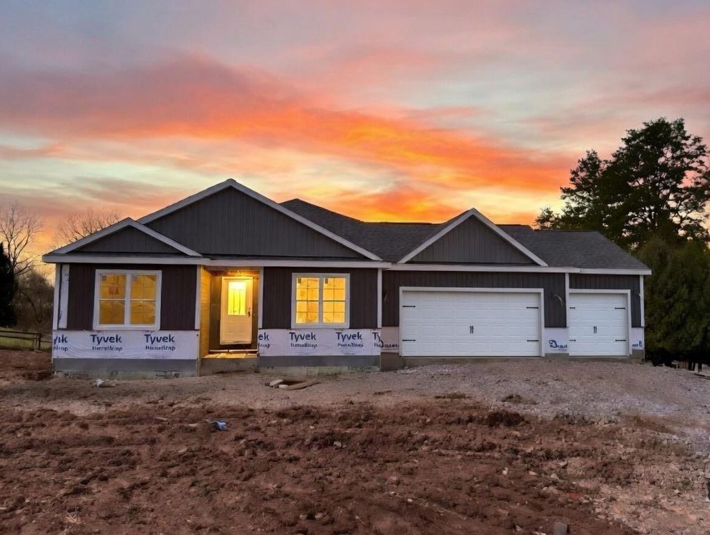 218 GLACIAL TERRACE, Ripon, WI 54971