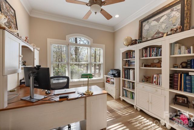 2379 Metcalf Drive, Sherrills Ford, NC 28673