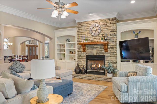 2379 Metcalf Drive, Sherrills Ford, NC 28673