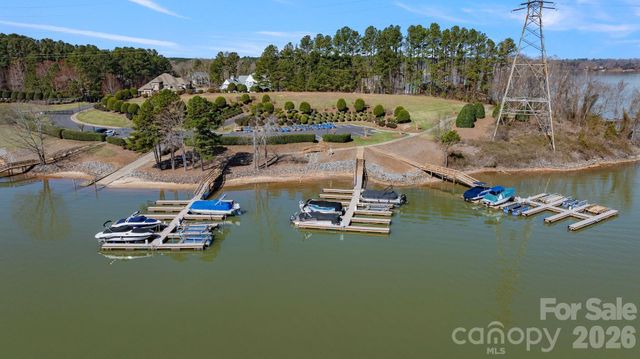 2379 Metcalf Drive, Sherrills Ford, NC 28673