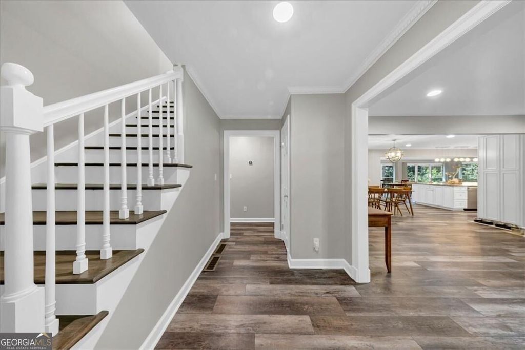 165 Ridge Point Close, Roswell, GA 30076 — photo 5
