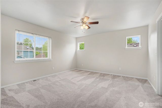 1421 Rooklidge Street, Dupont, WA 98327