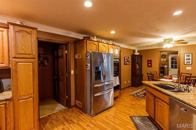 702 S 525th Rd, East Prairie, MO 63845