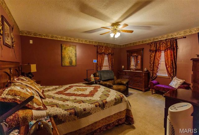 702 S 525th Rd, East Prairie, MO 63845