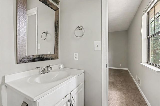 2541 Kelly Lake Drive, Decatur, GA 30032