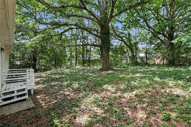 2541 Kelly Lake Drive, Decatur, GA 30032