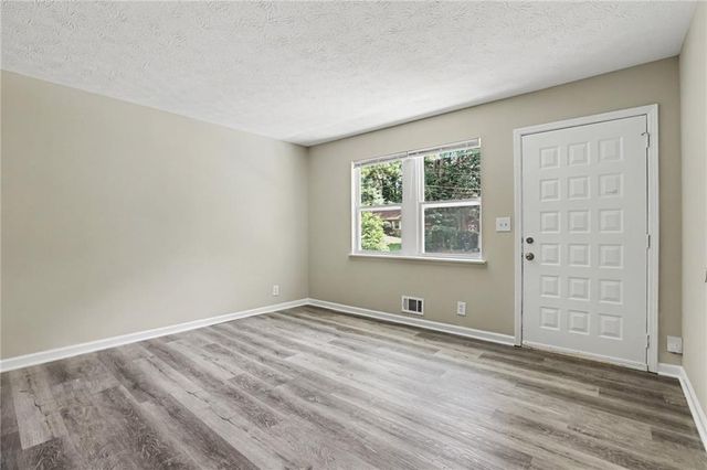 2541 Kelly Lake Drive, Decatur, GA 30032